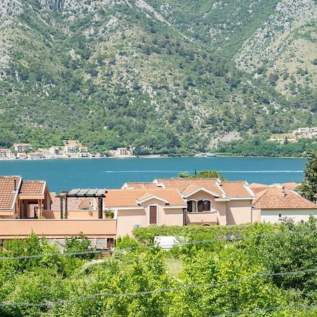 Ferienwohnung Sunshine Kotor Exterior foto
